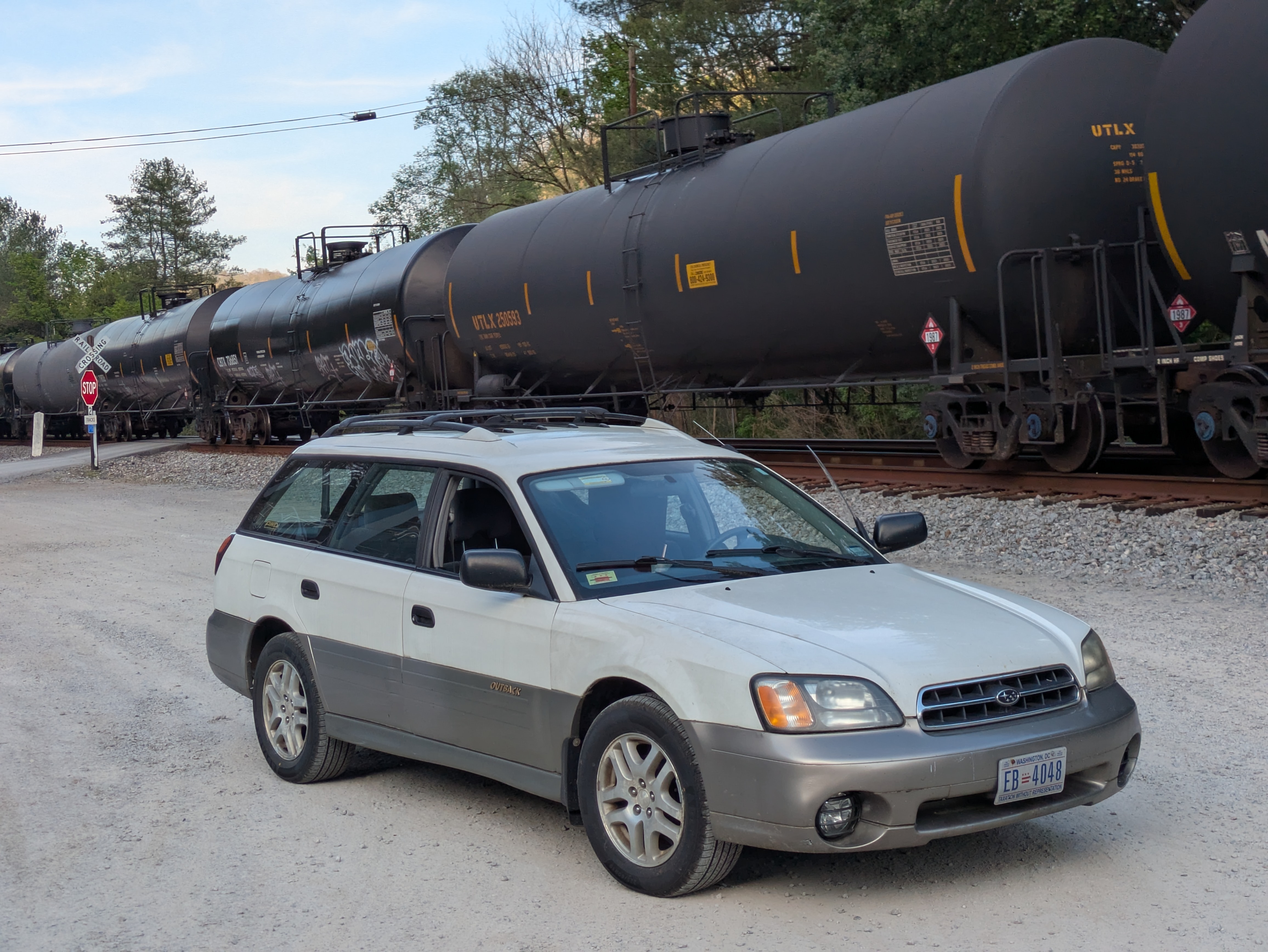 Used 2000 Subaru Outback Wagon AWD/4WD image 1