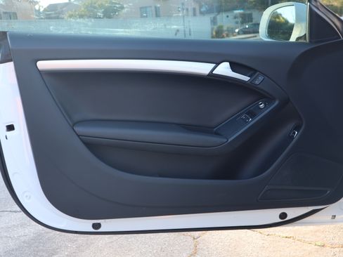 Used 2013 Audi A5 2.0T Premium w/ Convenience Pkg image 11