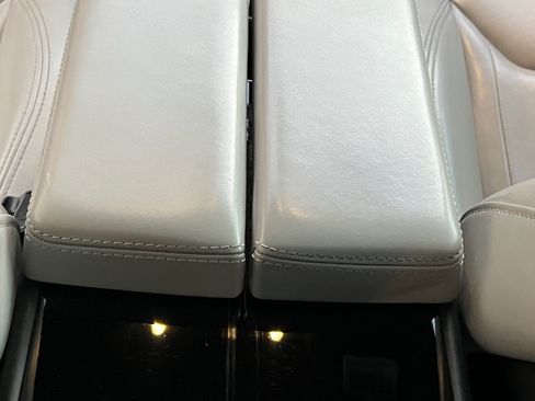 Used 2015 Tesla Model S 70D image 19