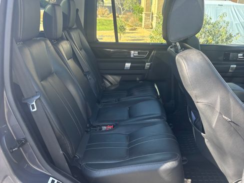 Used 2016 Land Rover LR4 HSE Silver Edition image 14