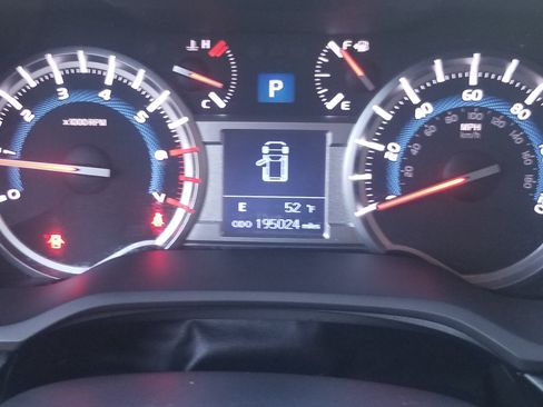 Used 2015 Toyota 4Runner Limited image 17