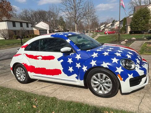 Used 2019 Volkswagen Beetle 2.0T S image 5