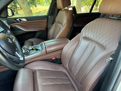 Used 2022 BMW ALPINA XB7 image 14