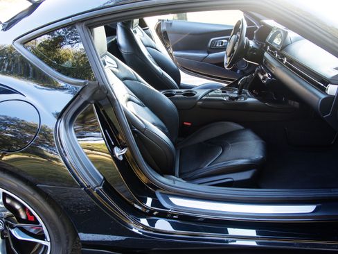 Used 2021 Toyota Supra Premium image 6