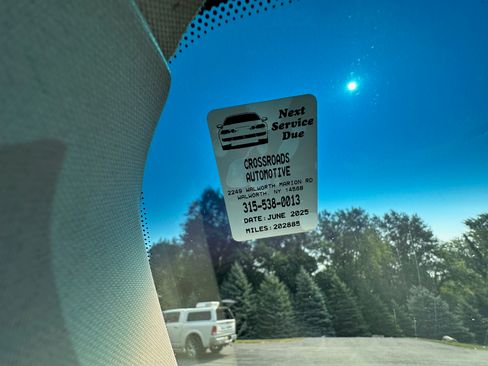 Used 2011 Chevrolet Tahoe LT w/ Luxury Package image 10