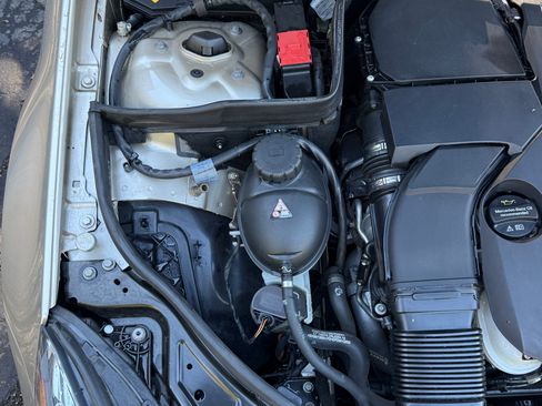 Used 2015 Mercedes-Benz E 400 Cabriolet image 21