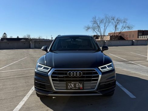 Used 2019 Audi Q5 2.0T Premium Plus image 2