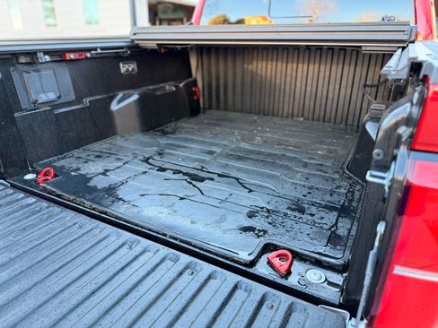 Used 2025 Toyota Tacoma TRD Sport image 11