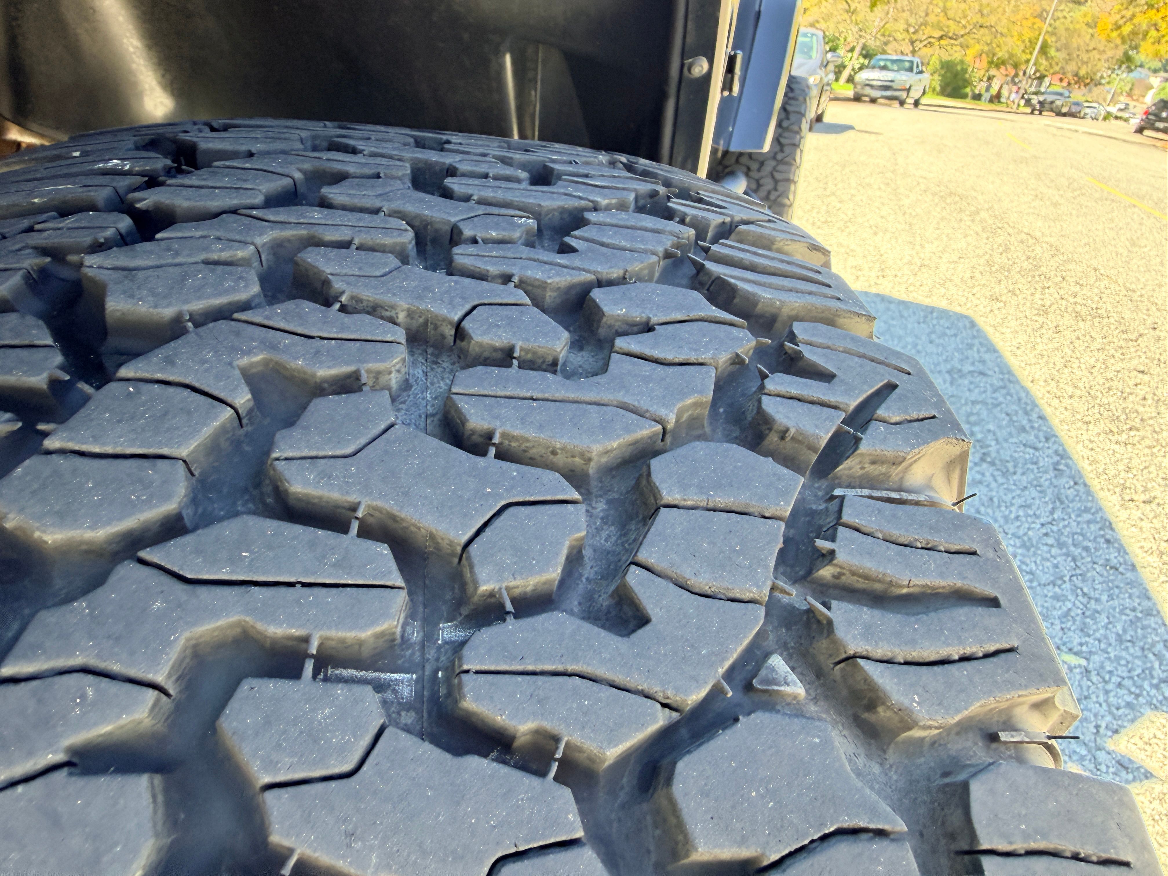 Used 2016 Jeep Wrangler Unlimited Rubicon AWD/4WD image 5