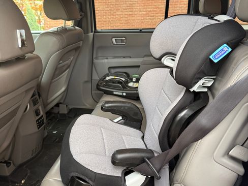 Used 2011 Honda Pilot Touring image 9