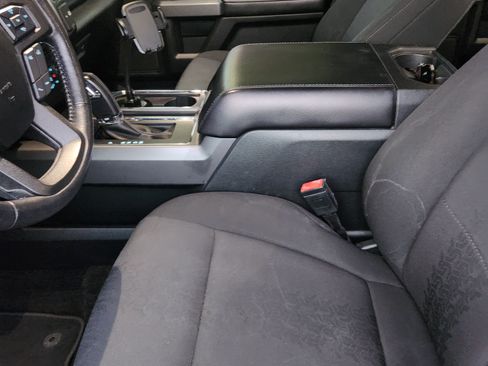 Used 2018 Ford F150 XLT w/ Equipment Group 302A Luxury image 5