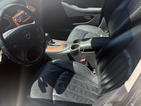 Used 2006 Mercedes-Benz CLS 500 image 11