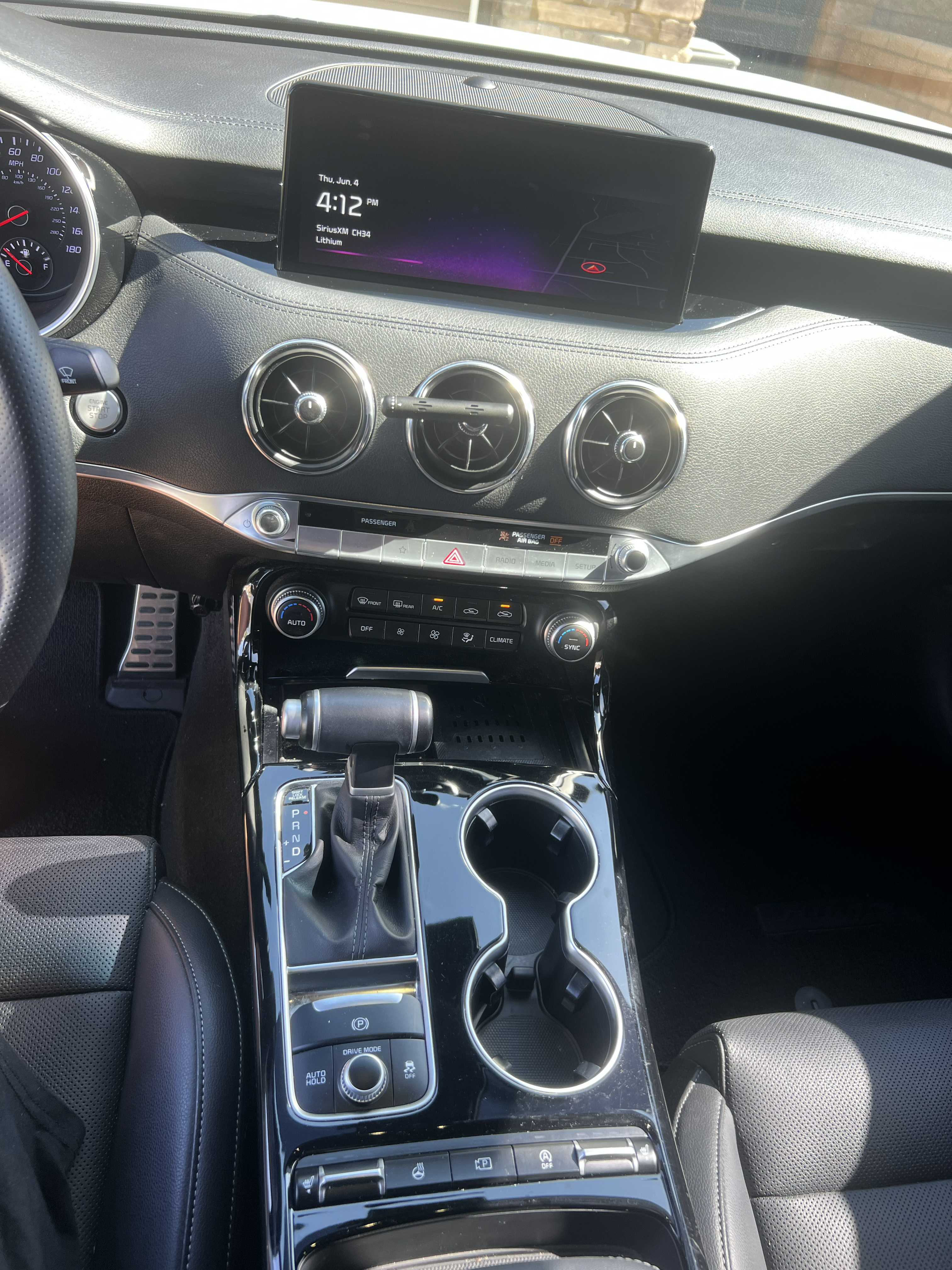 Used 2023 Kia Stinger GT-Line w/ Sun & Sound Package AWD/4WD image 6
