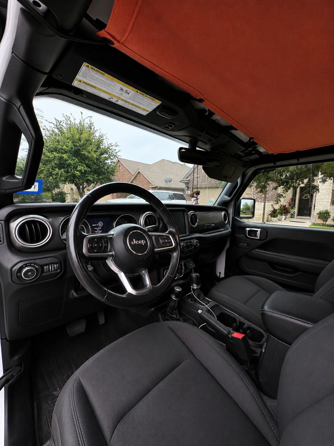 Used 2019 Jeep Wrangler Unlimited Sahara AWD/4WD image 11