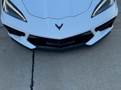 Used 2024 Chevrolet Corvette Stingray Coupe w/ Z51 Performance Package image 2