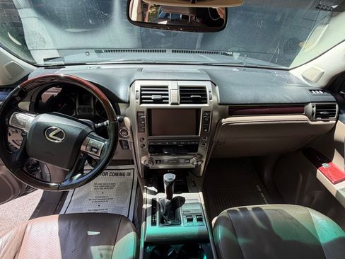Used 2018 Lexus GX 460 Premium AWD/4WD image 12