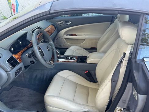 Used 2008 Jaguar XK Convertible RWD image 9
