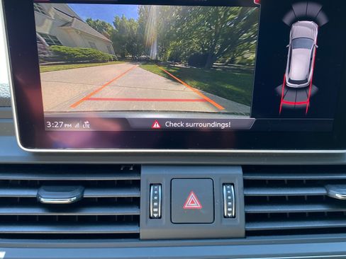 Used 2018 Audi SQ5 Prestige w/ Prestige Package AWD/4WD image 11