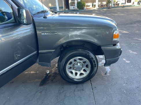 Used 2010 Ford Ranger XLT image 2
