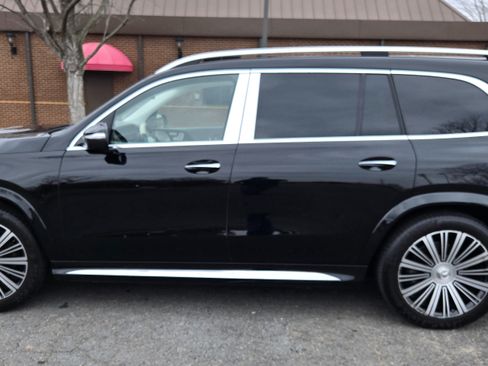 Used 2023 Mercedes-Benz Maybach GLS 600 4MATIC image 1