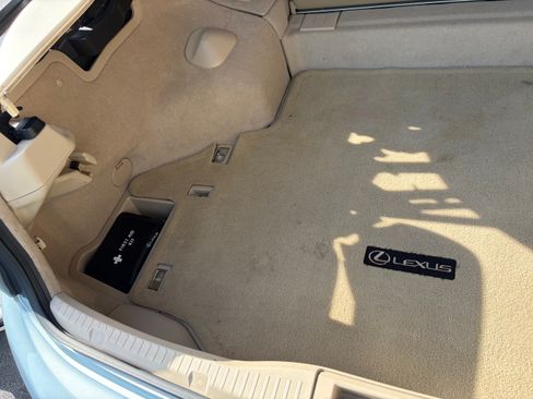 Used 2010 Lexus IS 250C RWD image 30