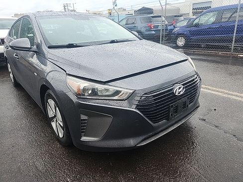 Used 2018 Hyundai Ioniq Blue FWD image 20