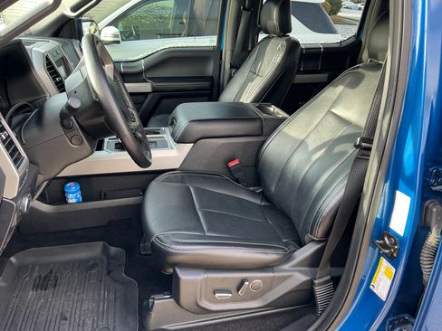 Used 2018 Ford F150 Lariat w/ Equipment Group 502A Luxury image 9