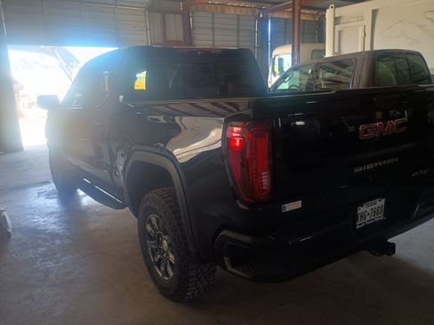 Used 2024 GMC Sierra 1500 AT4X AWD/4WD image 5