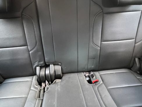 Used 2017 Chevrolet Suburban Premier AWD/4WD image 16