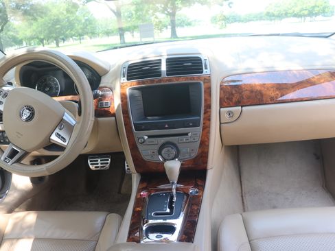 Used 2008 Jaguar XKR R image 21