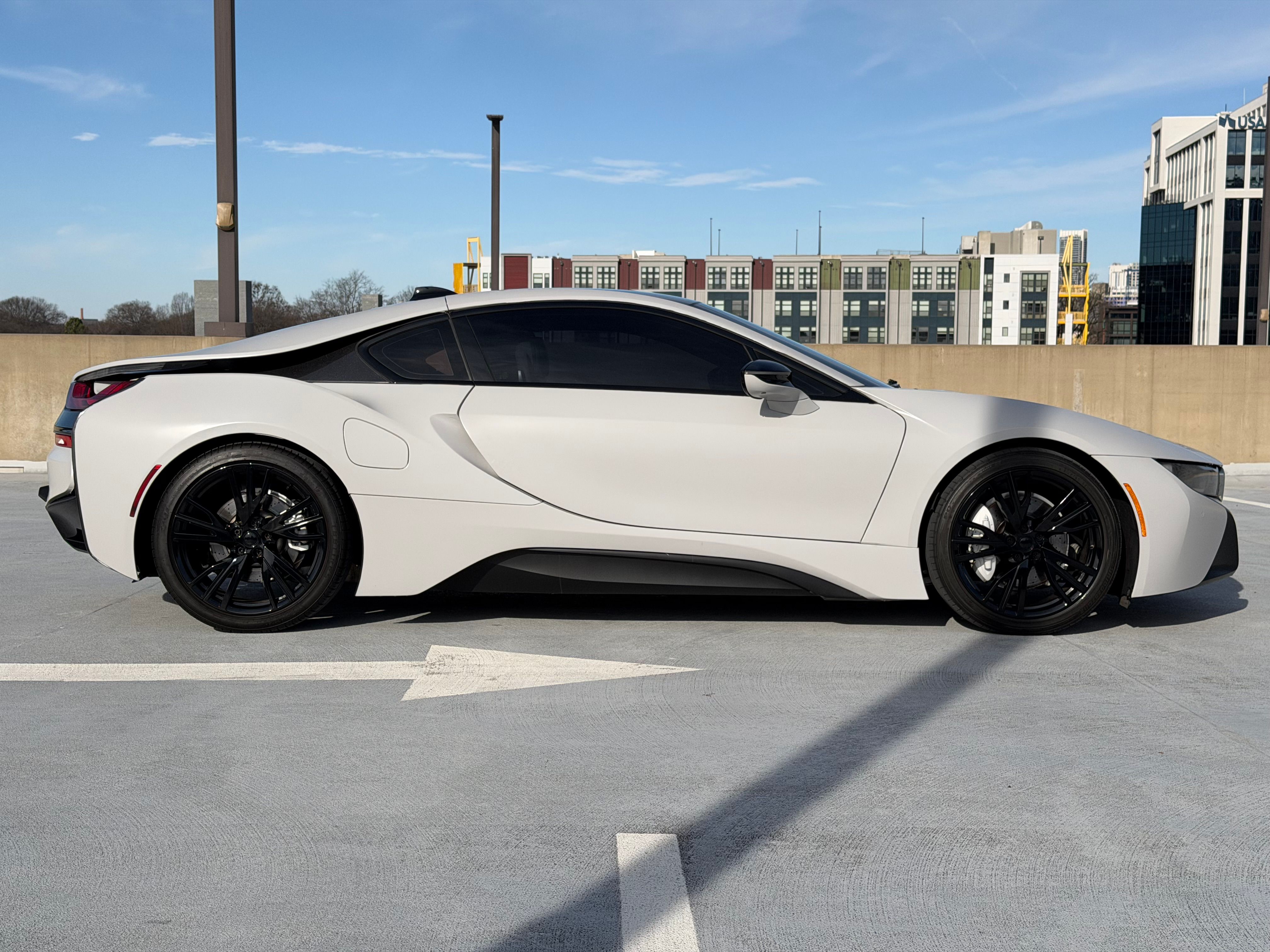 Used 2017 BMW i8 AWD/4WD image 13