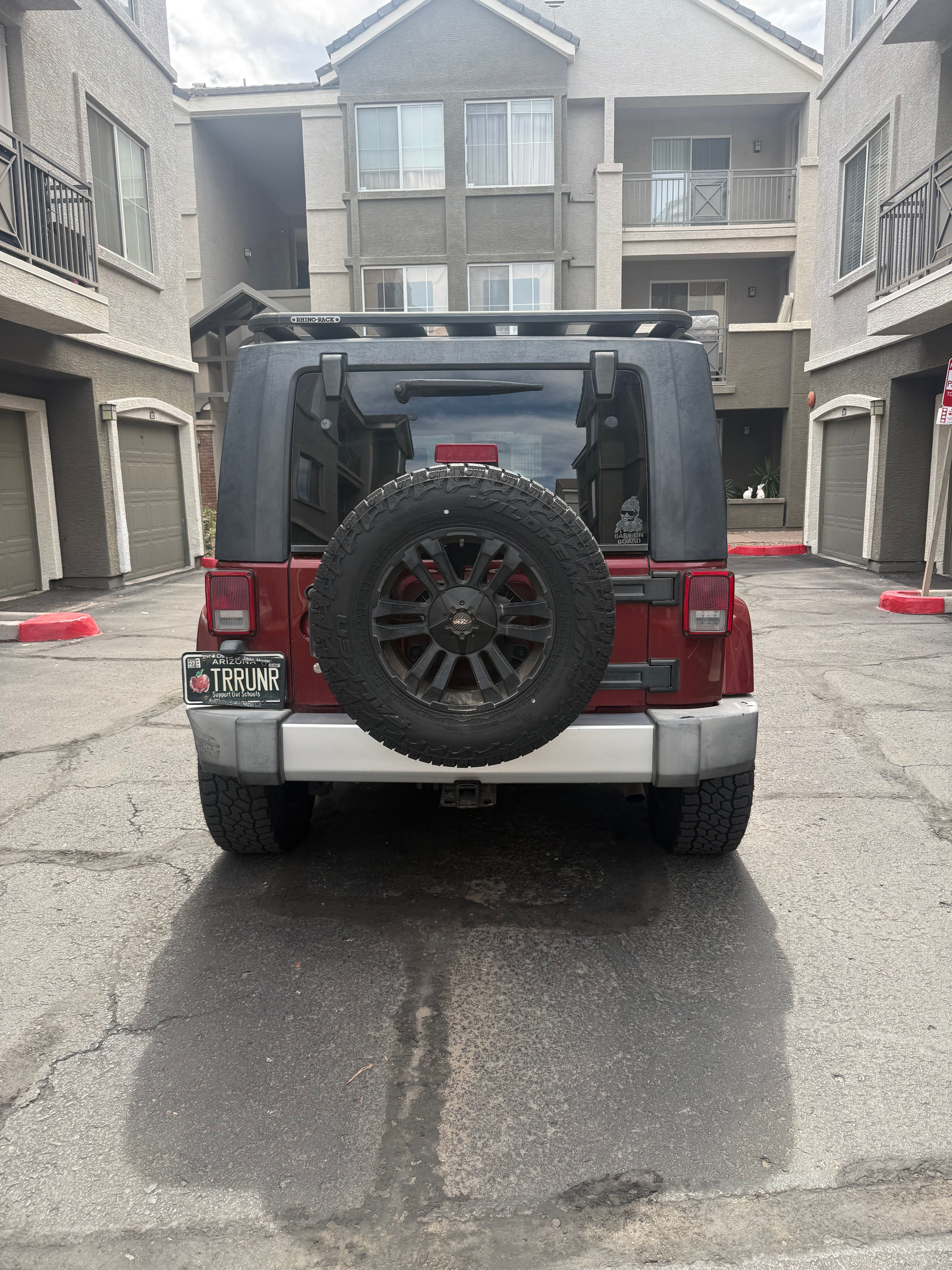 Used 2008 Jeep Wrangler Unlimited Sahara AWD/4WD image 4