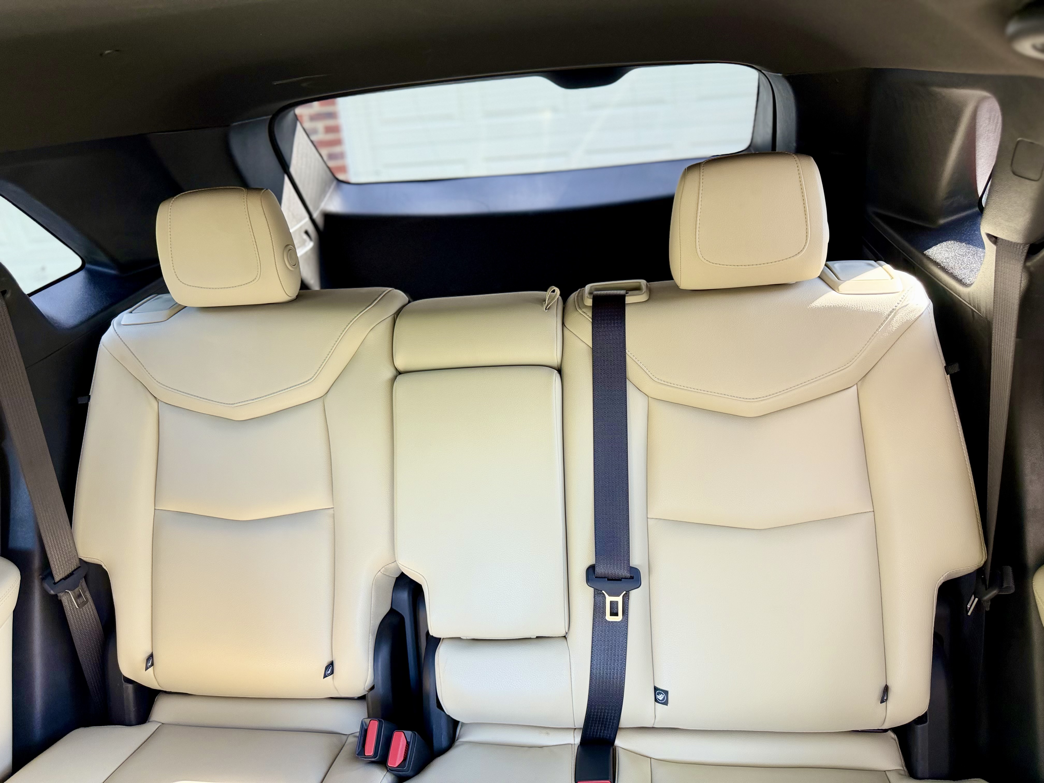 Used 2018 Cadillac XT5 FWD image 18