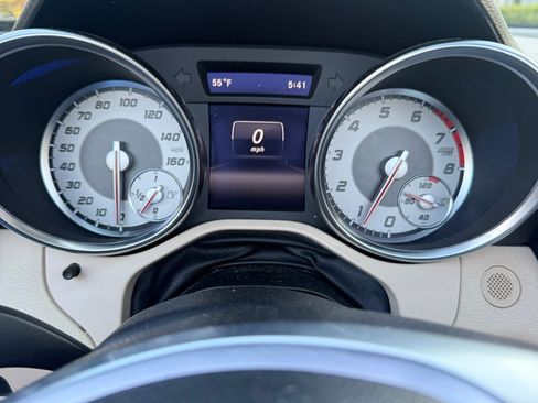 Used 2015 Mercedes-Benz SLK 250 image 10