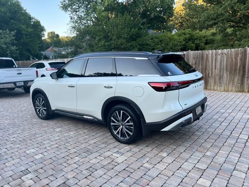 Used 2023 INFINITI QX60 Autograph image 9