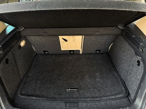 Used 2016 Volkswagen Tiguan SEL image 16