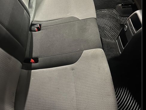 Used 2017 Volkswagen Jetta S image 8