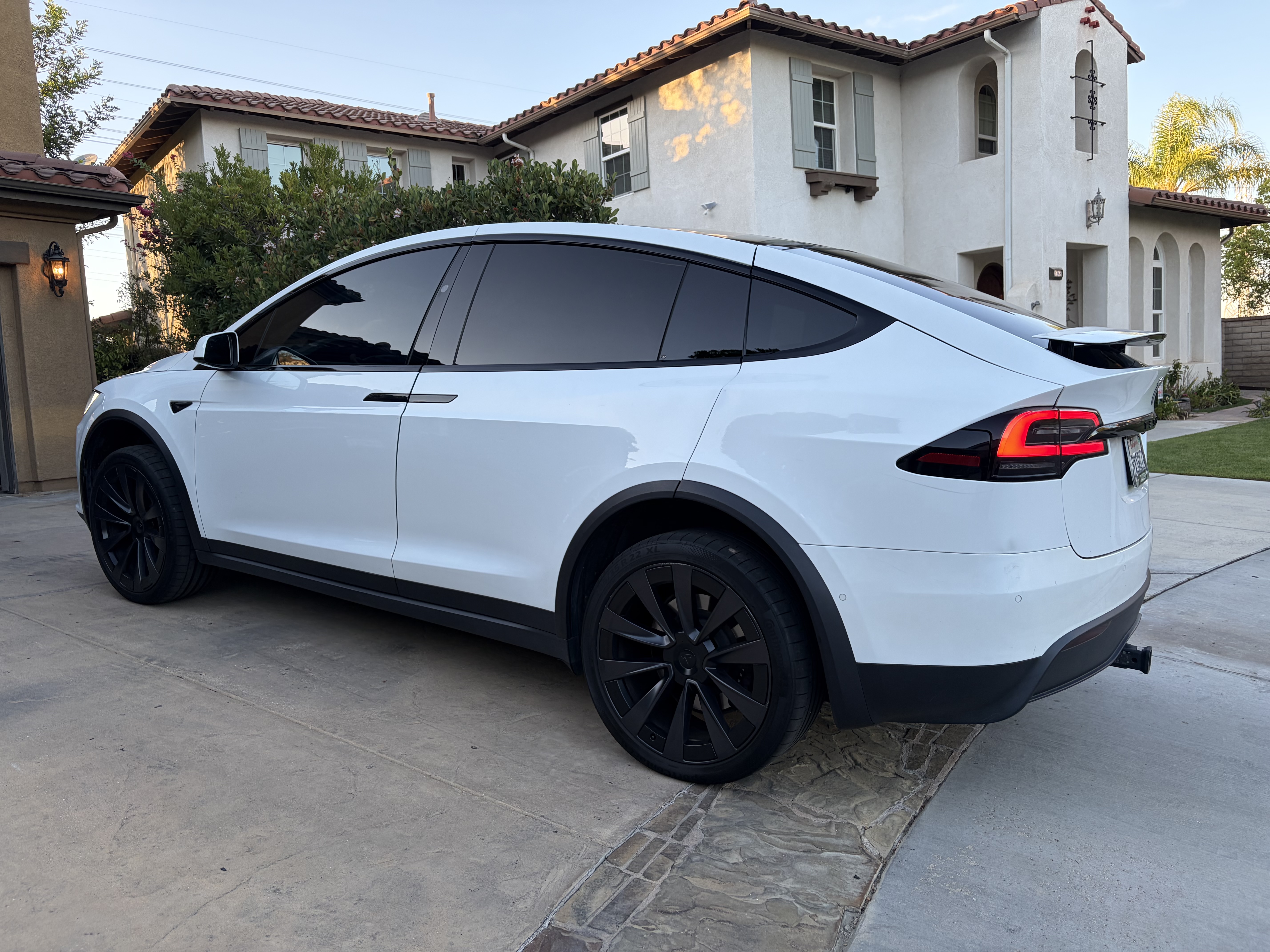 Used 2022 Tesla Model X Plaid AWD/4WD image 13