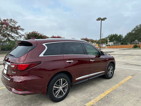 Used 2019 INFINITI QX60 Luxe w/ Essential Package FWD image 13