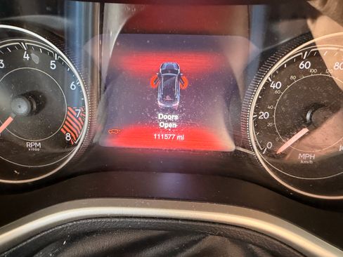 Used 2014 Jeep Cherokee Limited w/ Technology Group image 13