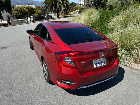 Used 2019 Honda Civic LX image 8