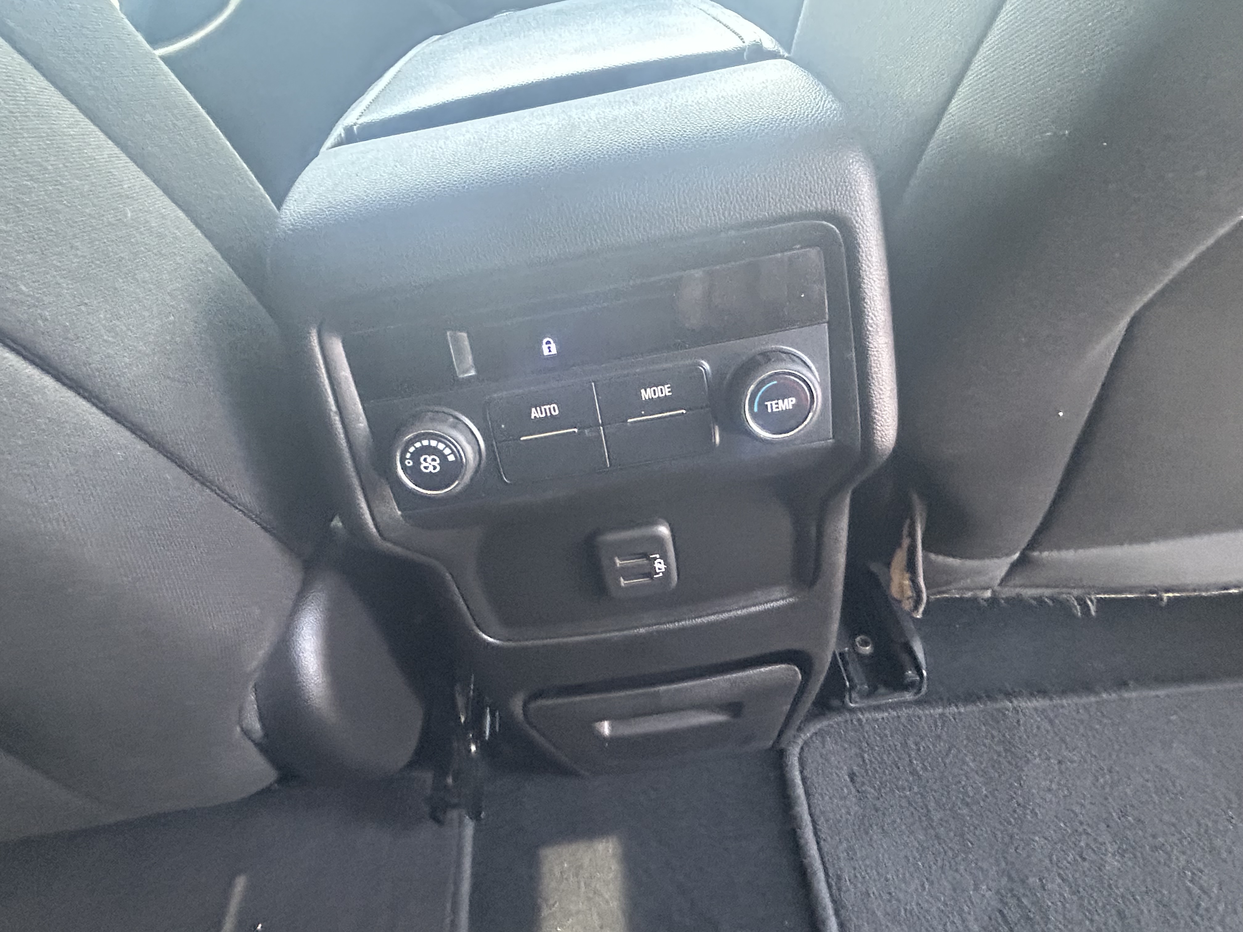 Used 2019 GMC Acadia SLE w/ Driver Alert Package I AWD/4WD image 12