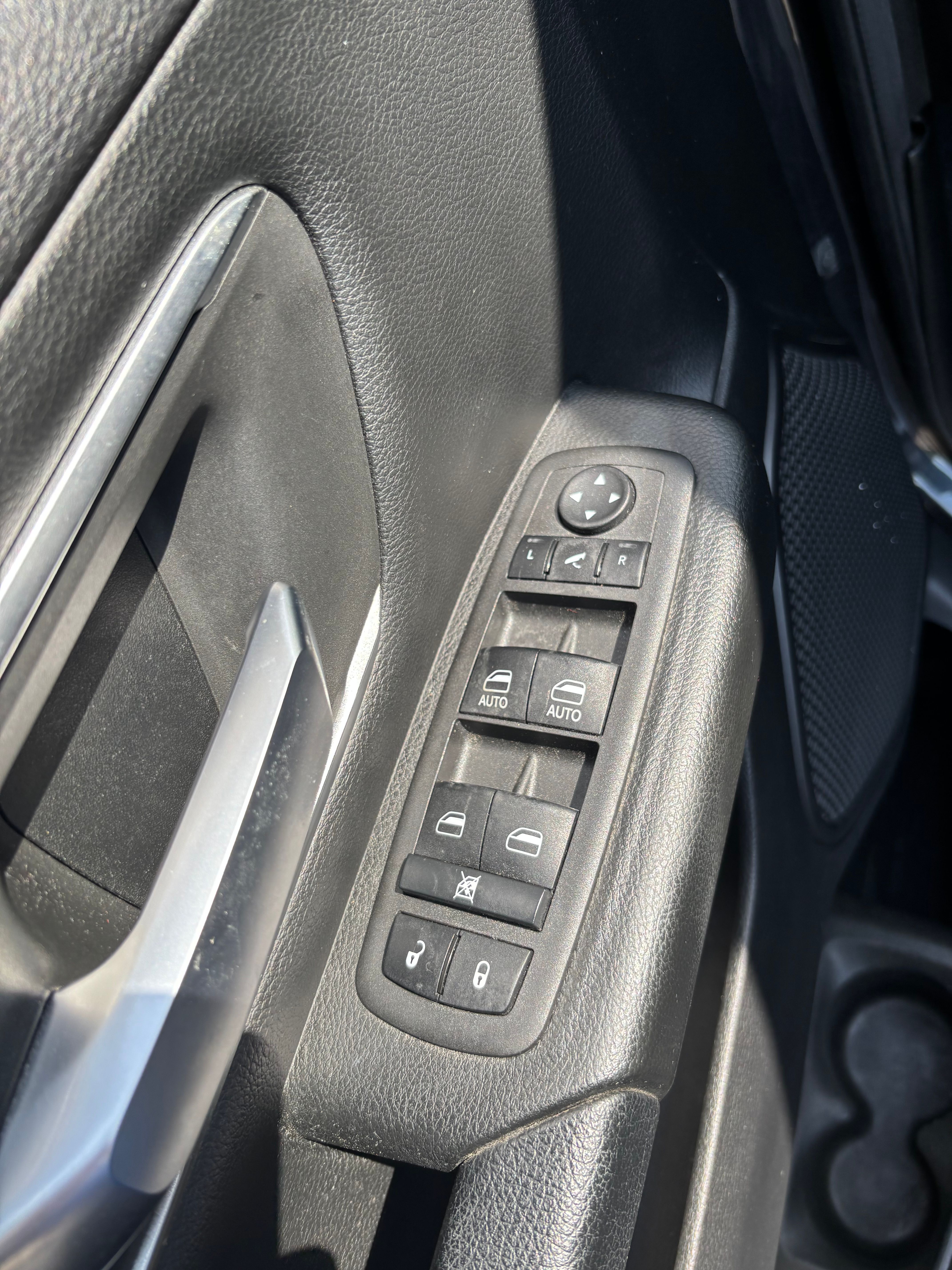Used 2019 RAM 1500 Big Horn AWD/4WD image 13