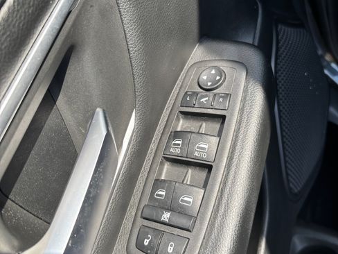 Used 2019 RAM 1500 Big Horn AWD/4WD image 13
