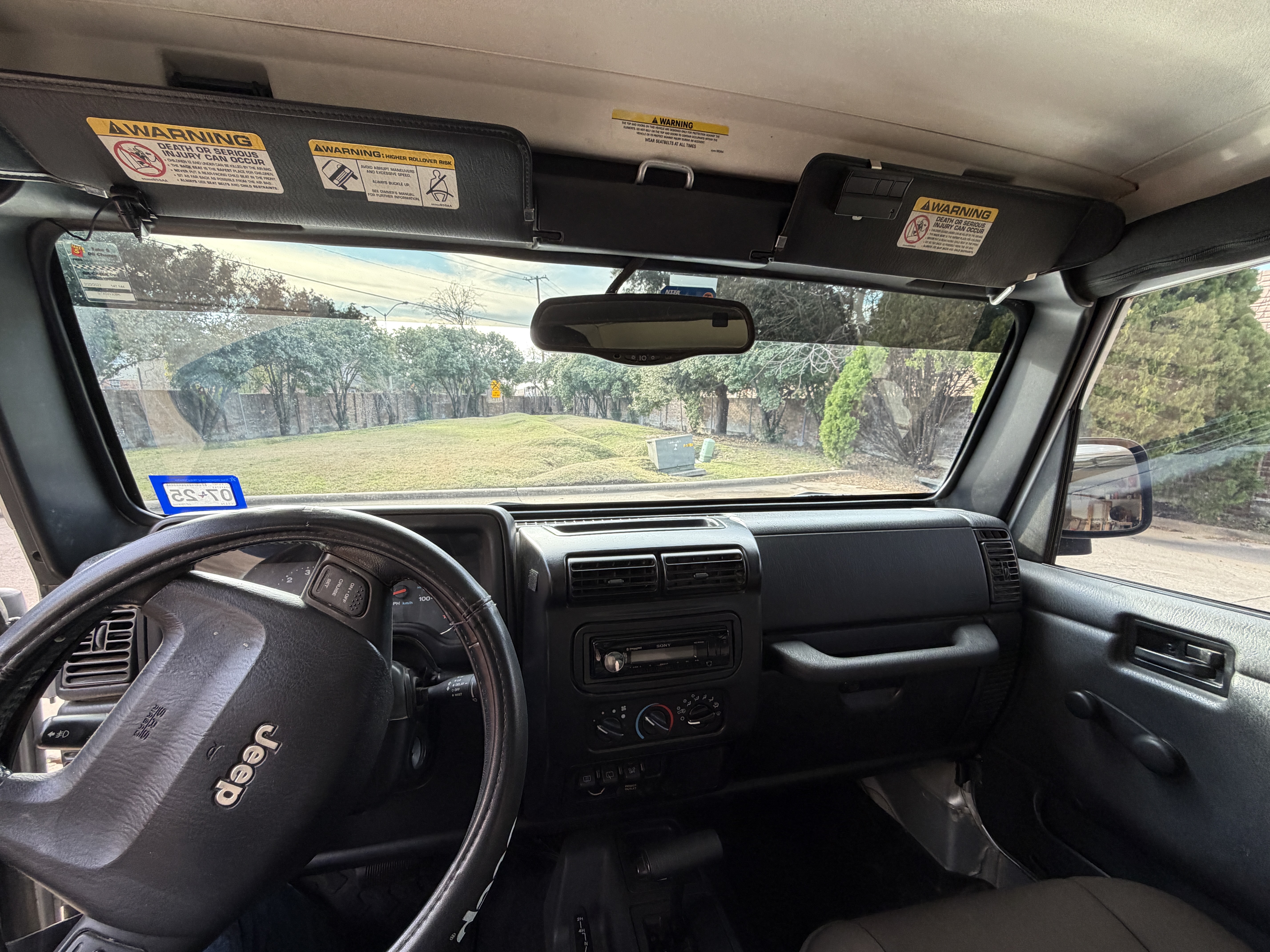Used 2004 Jeep Wrangler 4WD image 21