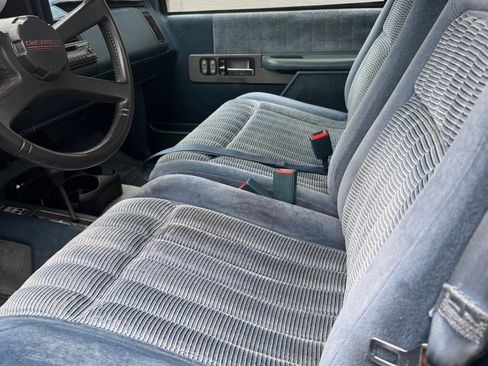 Used 1992 Chevrolet Silverado 2500 4x4 Regular Cab image 8