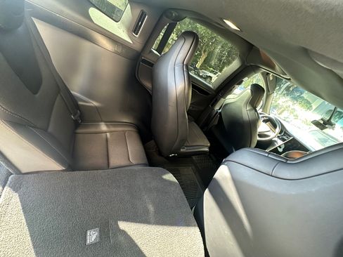 Used 2018 Tesla Model X 75D image 13