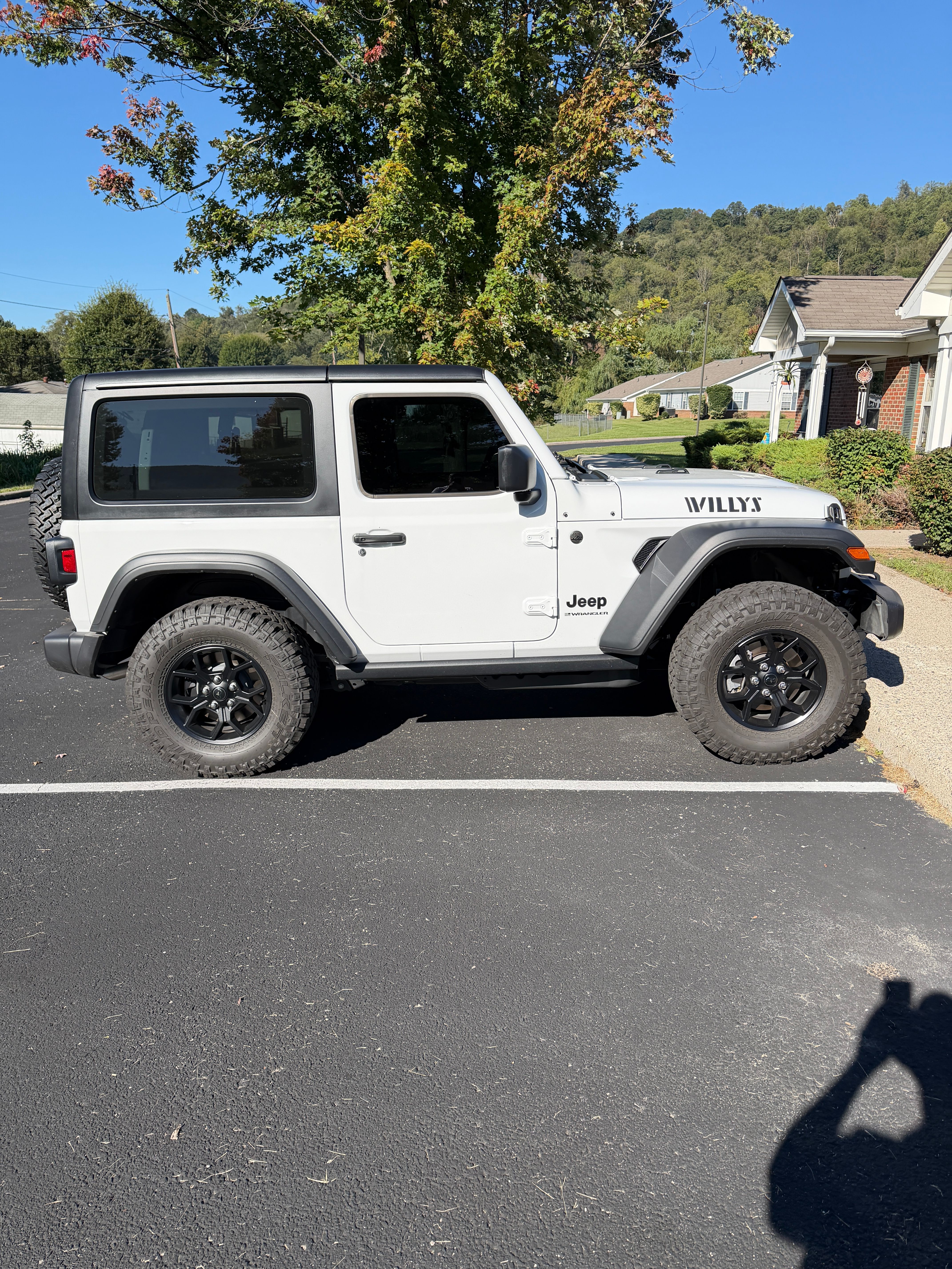 Used 2026 Jeep Wrangler Sport AWD/4WD image 5