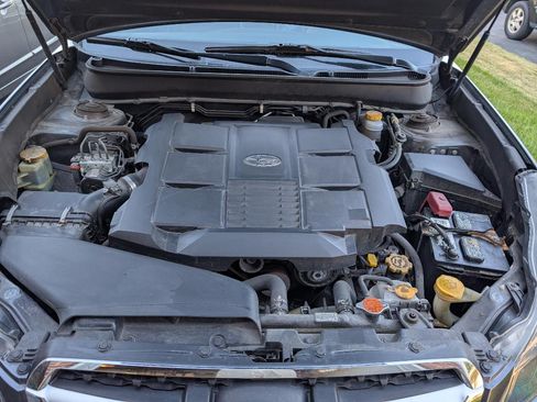 Used 2013 Subaru Legacy 3.6R Limited AWD/4WD image 13