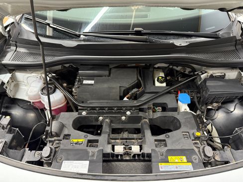 Used 2022 Volkswagen ID.4 Pro image 19